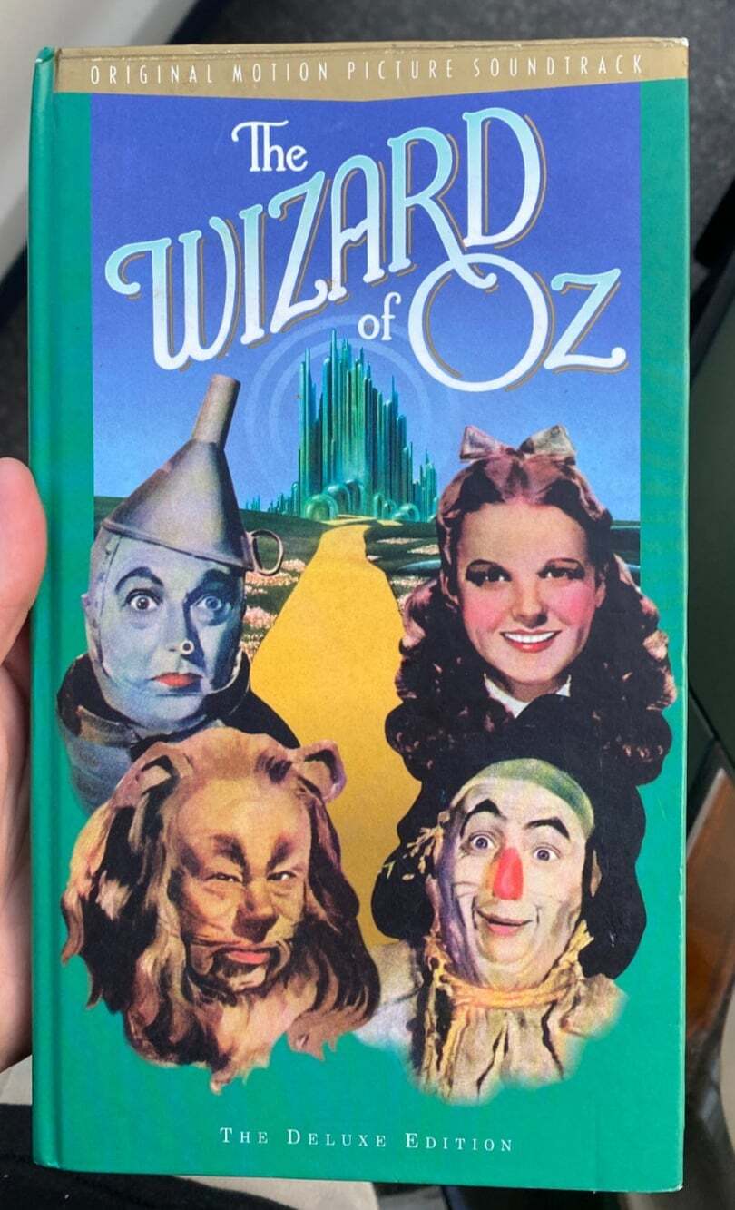 The Wizard Of Oz Original Motion Picture Soundtrack Deluxe Edition 2 CD & Book
